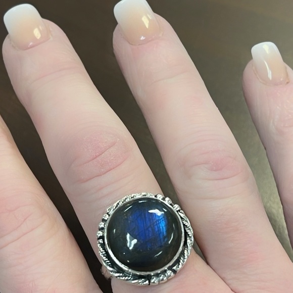 Sterling Silver Labadorite Ring - Picture 1 of 8